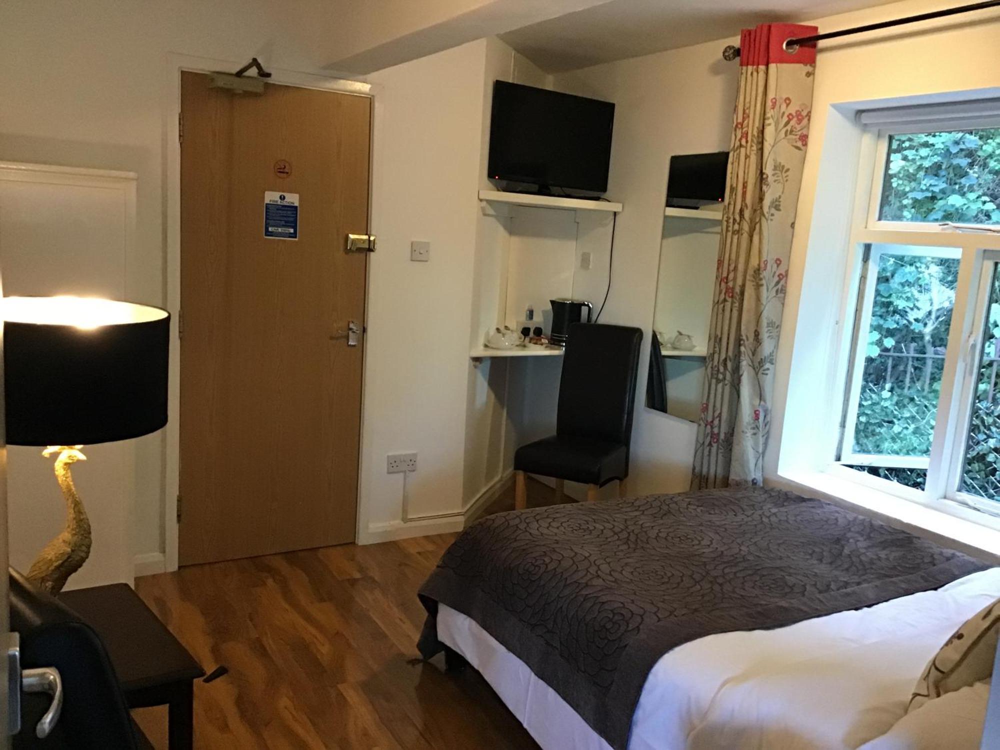 Sids Restaurant And Bar With Rooms Cardiff Exterior photo